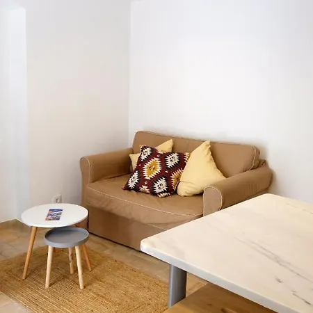 Proa D'alfama Lisbona