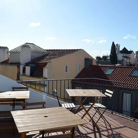 Proa D'alfama Lisbona