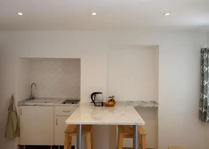 Proa D'alfama Daire Lisboa